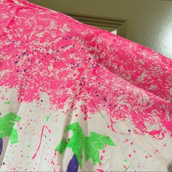 VTG Surf Mania Fruit of the Loom Neon Pink, Green Palm Tree Splatter T-shirt - Picture 5 of 9